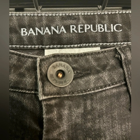 Banana‎ Republic Womens Sz 28 Light Black Skinny Jeans Slight distressing in pic - Picture 4 of 10